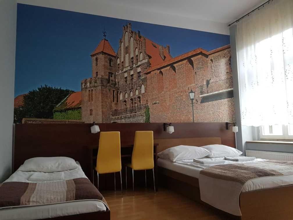 Hotelik W Centrum Thorn Exterior foto